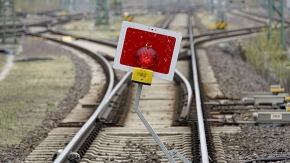 Bahn_Gleissperrung_Foto Deutsche Bahn Volker Emersleben